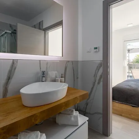 Matic Ground Floor With Shared Pool Apartment *